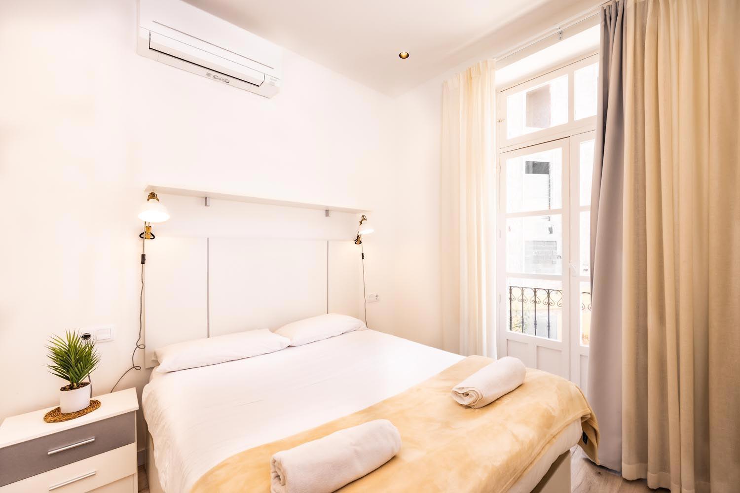 Apartamentos Turisticos Gran Via By Cartagenaspain ภายนอก รูปภาพ