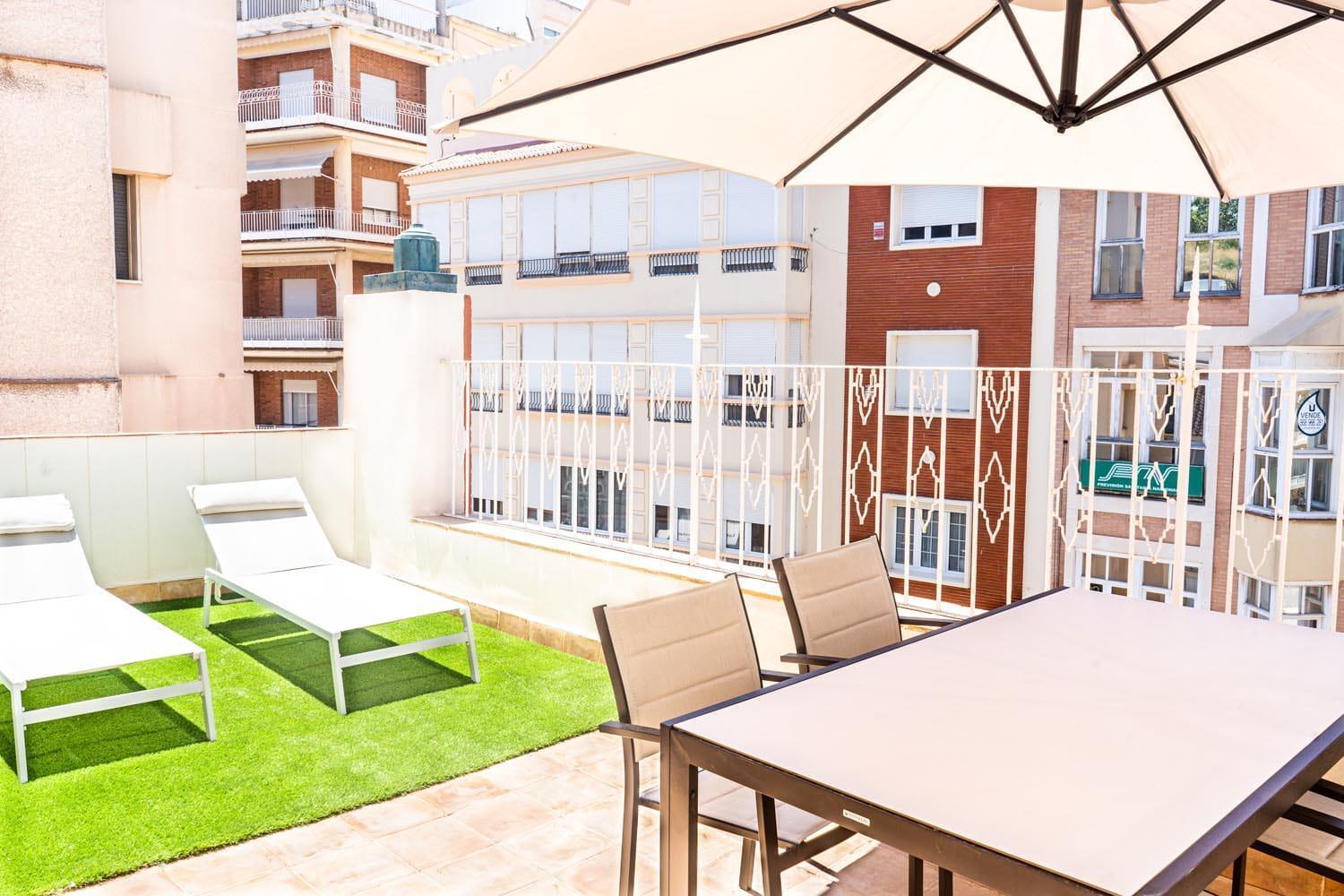 Apartamentos Turisticos Gran Via By Cartagenaspain ภายนอก รูปภาพ